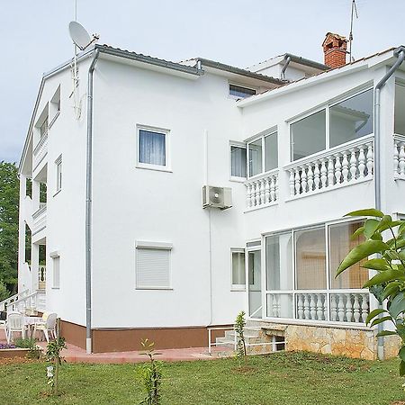 Apartments Somi Πόρετς Εξωτερικό φωτογραφία