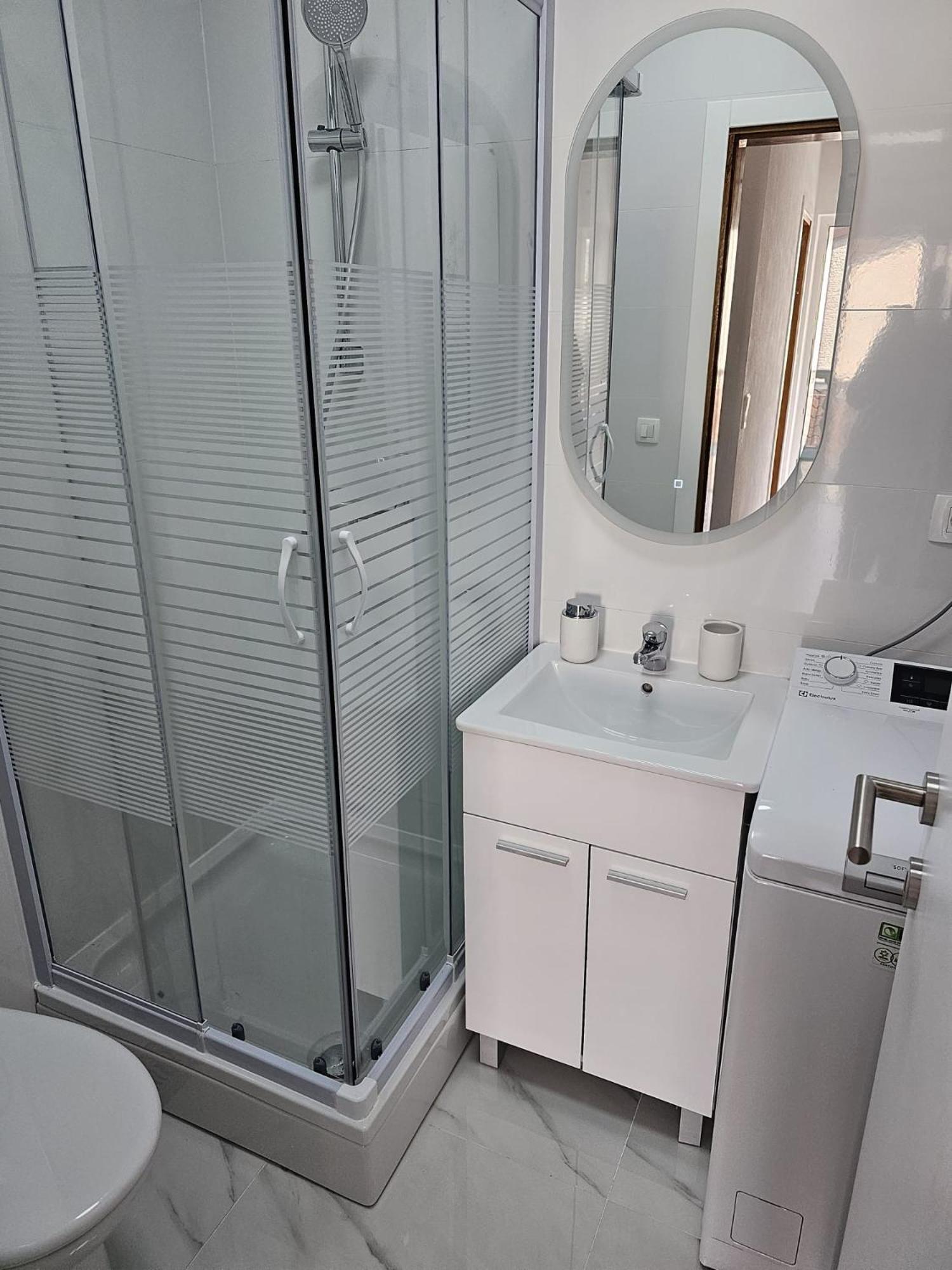 Apartments Somi Πόρετς Εξωτερικό φωτογραφία